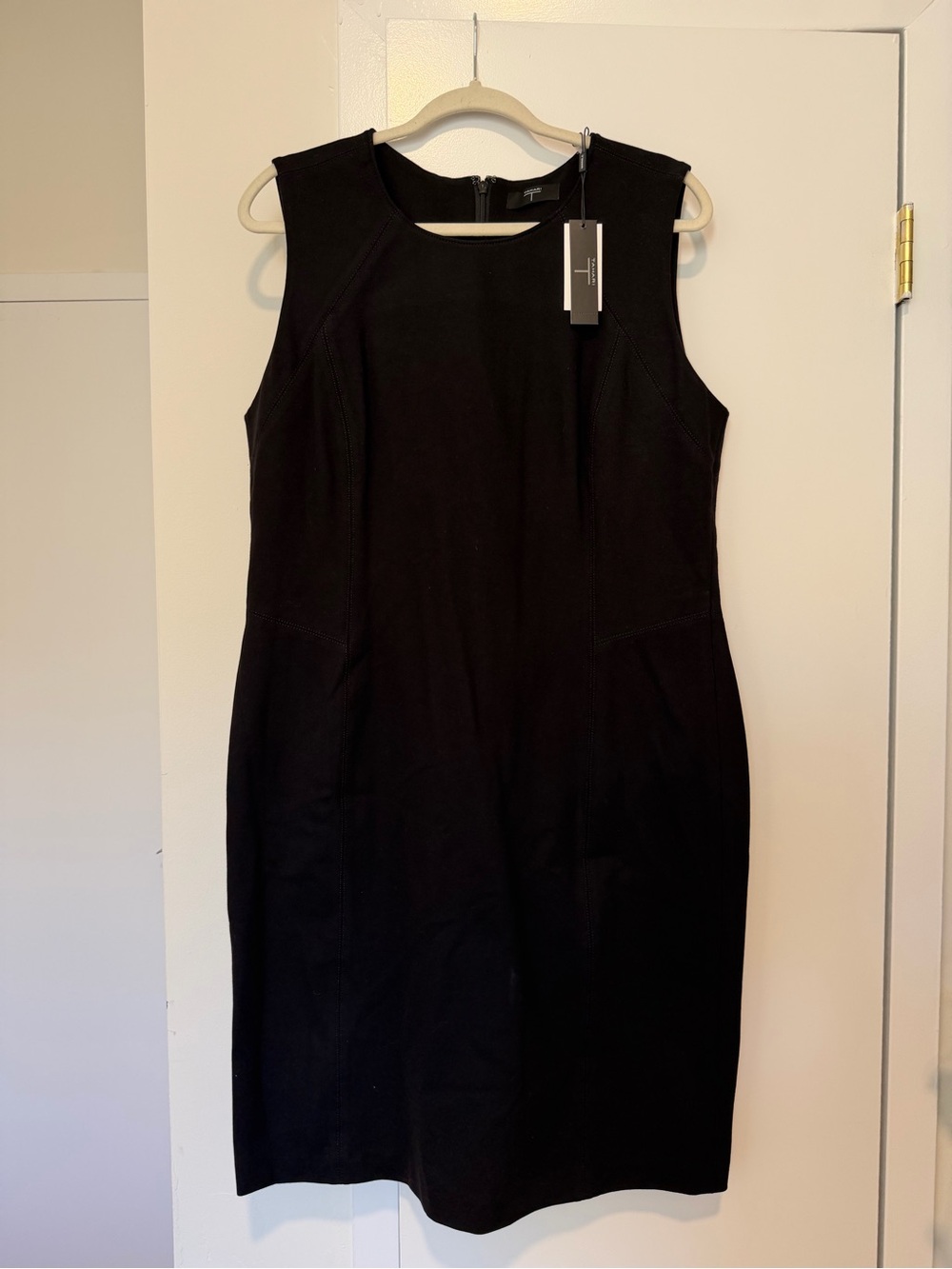 Tahari Black Sleeveless Dress